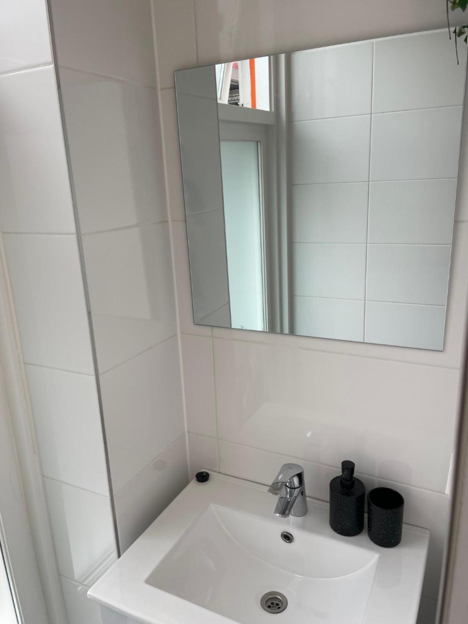 Veldhorst Apartments Лейден Экстерьер фото
